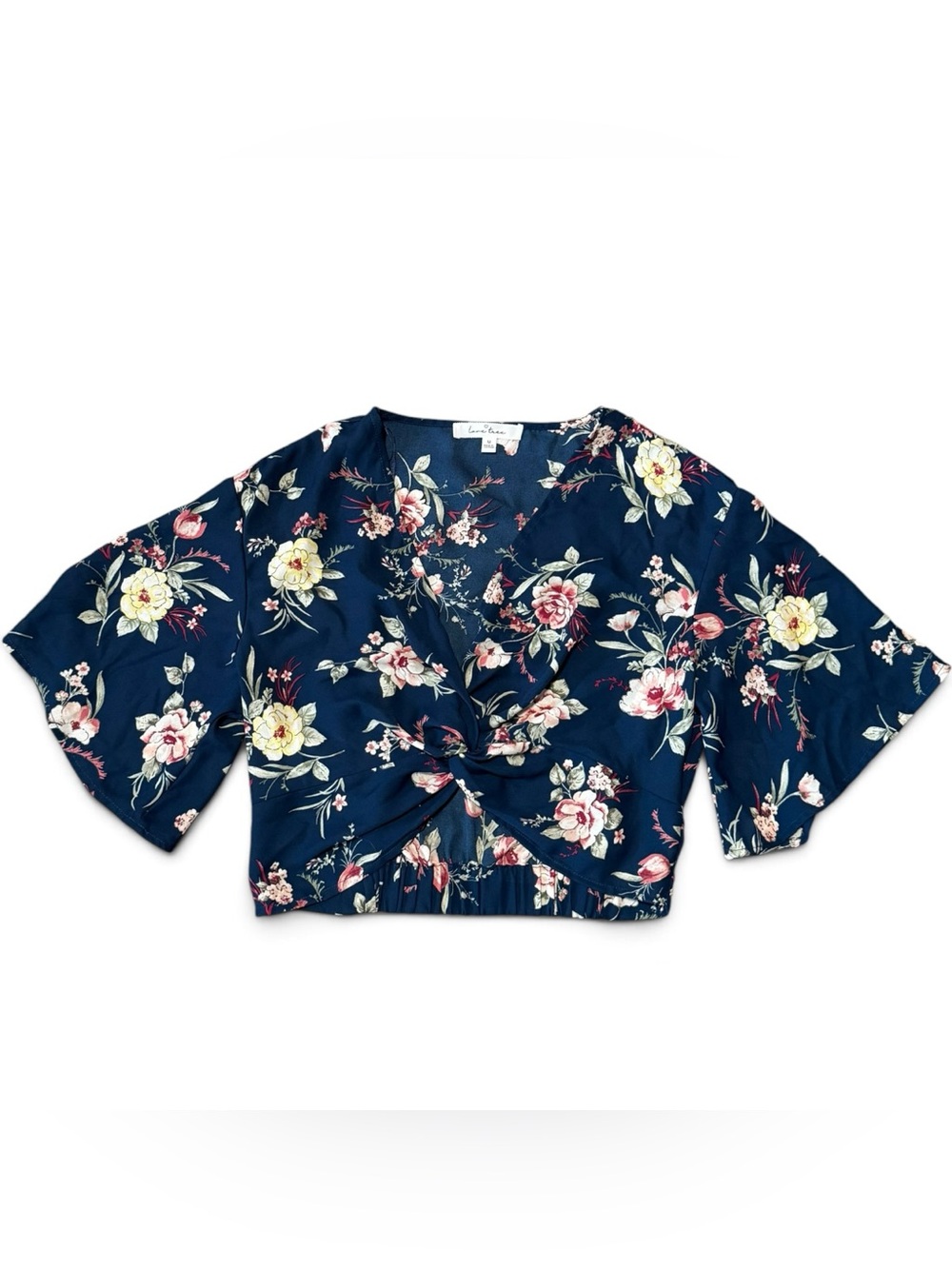 Women’s Cropped Floral Love Tree Blouse Medium
